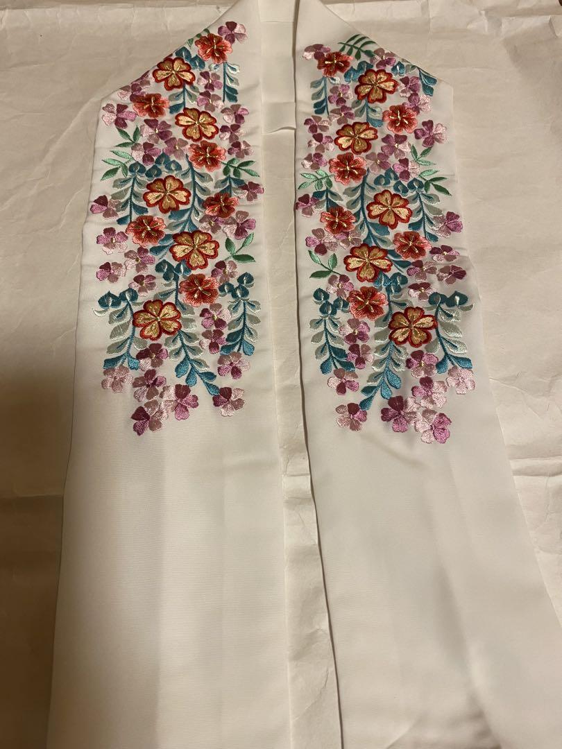 振袖セット（長襦袢，草履なし）青色 蝶と花模様 振袖 - メルカリ