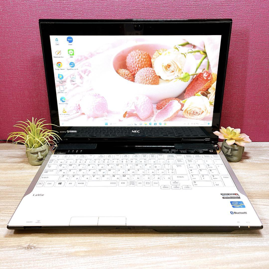 Corei7✨すぐ使えるノートパソコン✨タッチパネル✨カメラ付き✨初心者✨SSD