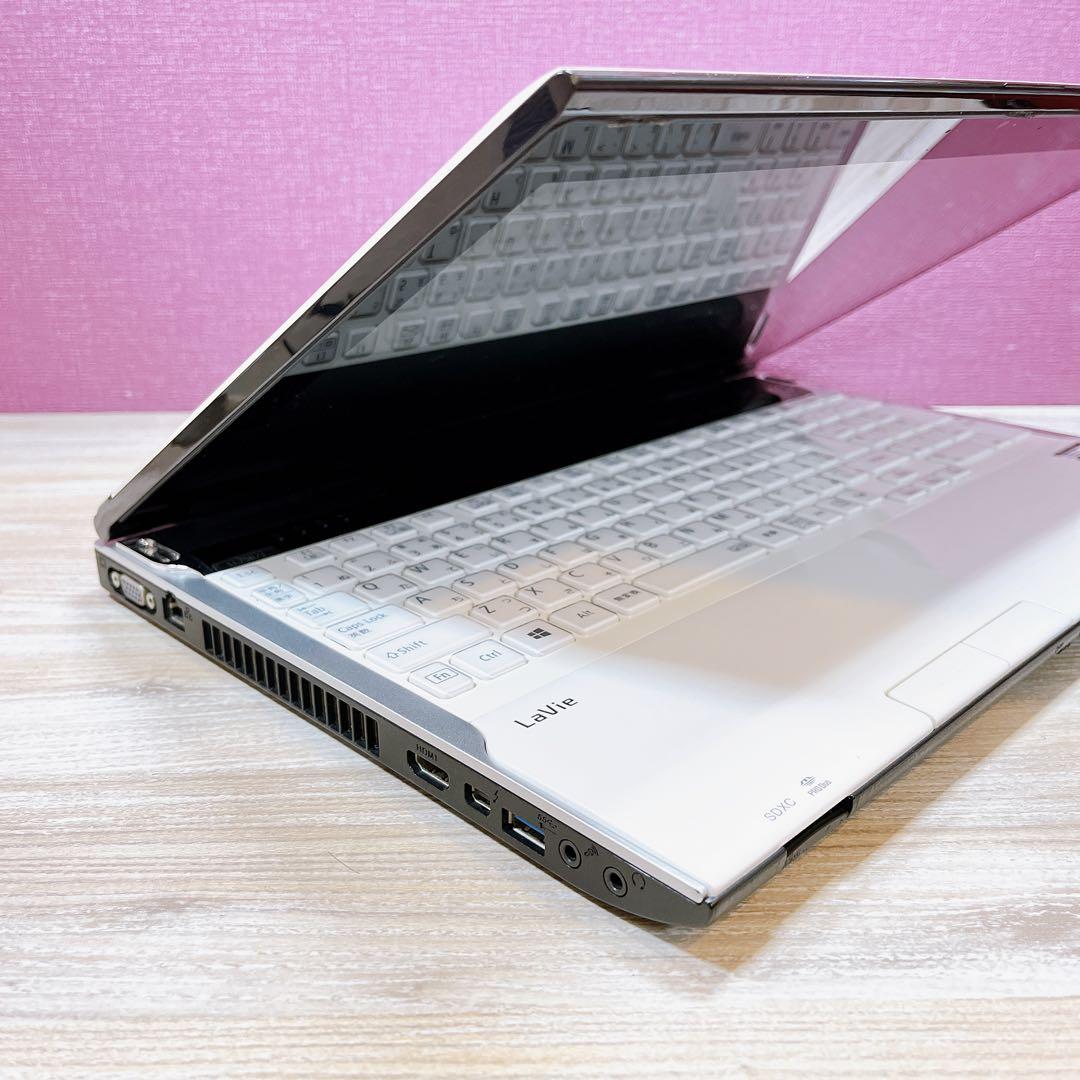 Corei7✨すぐ使えるノートパソコン✨タッチパネル✨カメラ付き✨初心者✨SSD