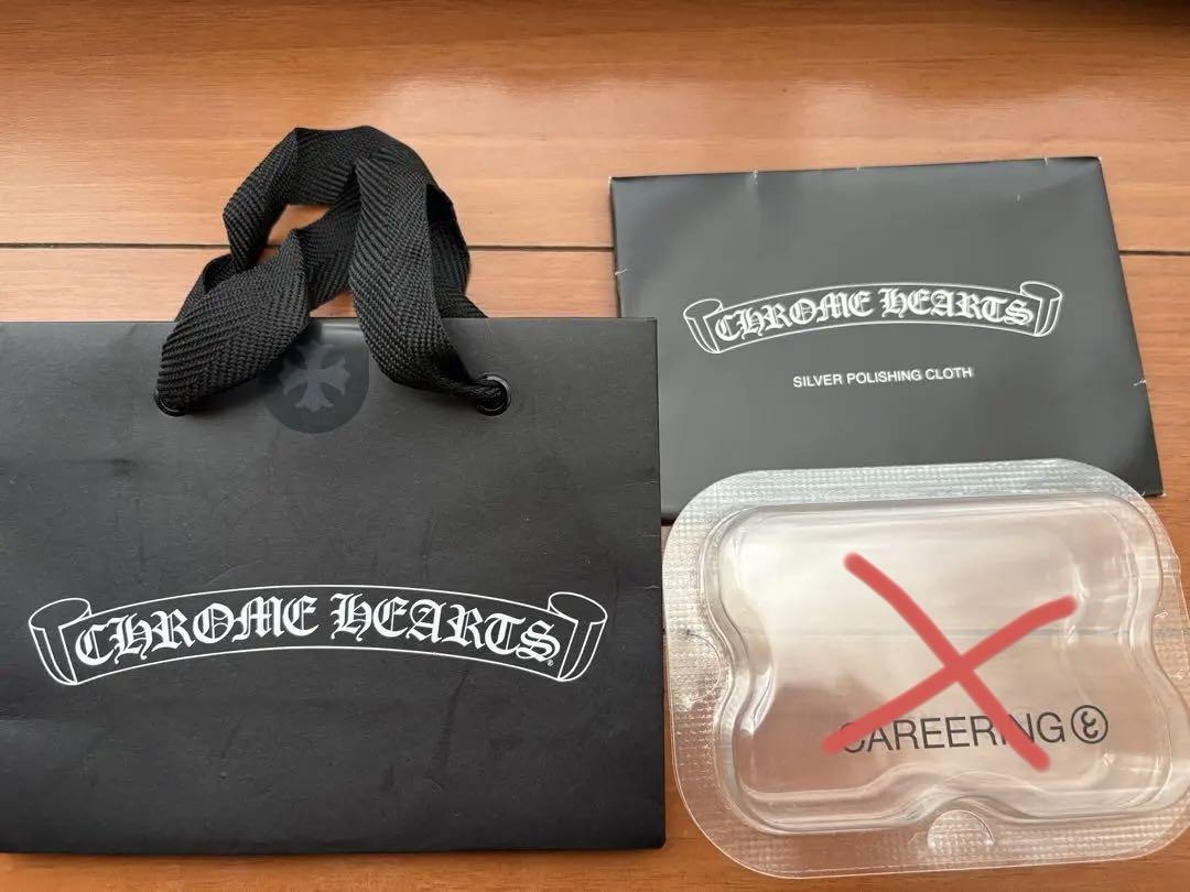 Chrome Hearts クロスモチーフピアス　925