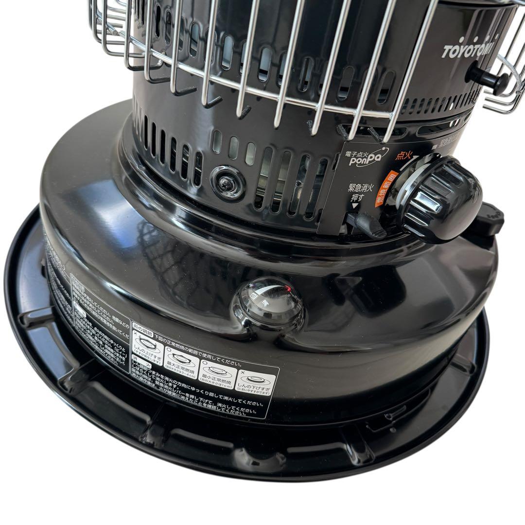 トヨトミ KS-67H 石油ストーブ ブラック ケース付 22年製 トヨトミ KS-67H 石油ストーブ ブラック ケース付 22年製