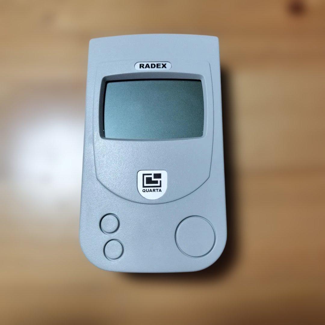 RADEX QUARTA ガイガーカウンター目立った傷や汚れなし
