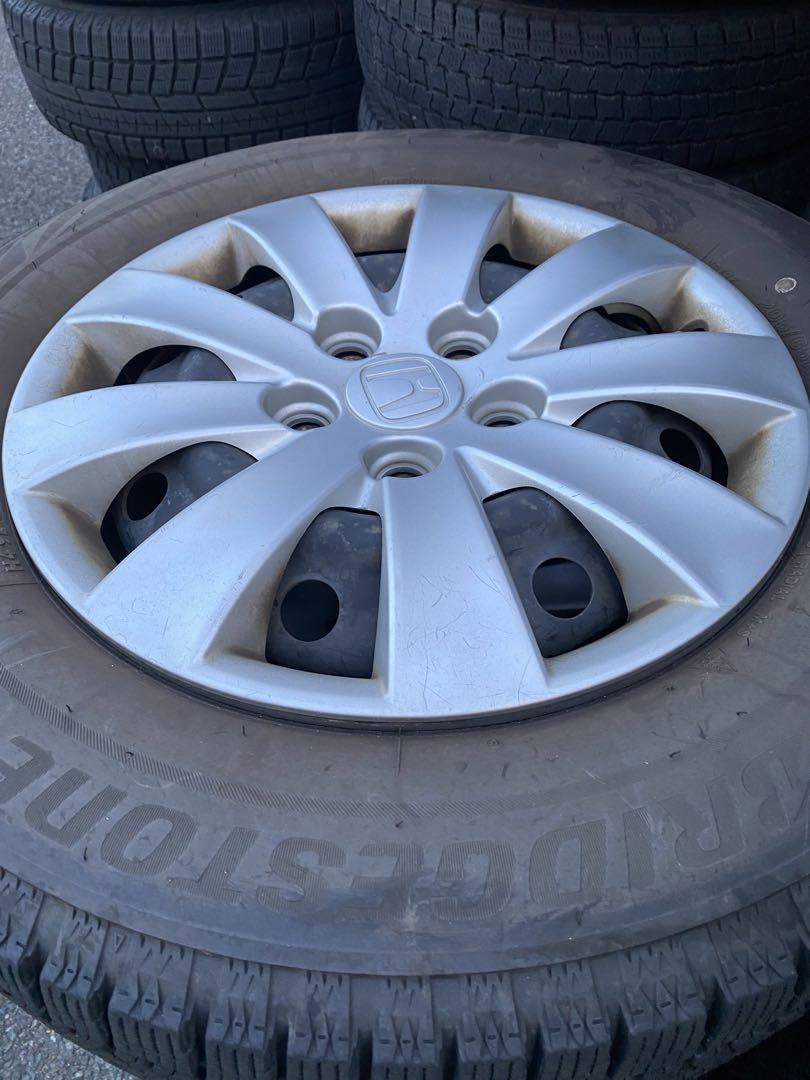 ブリヂストン　スタッドレスタイヤ 205/65R15 2022年　VRX2