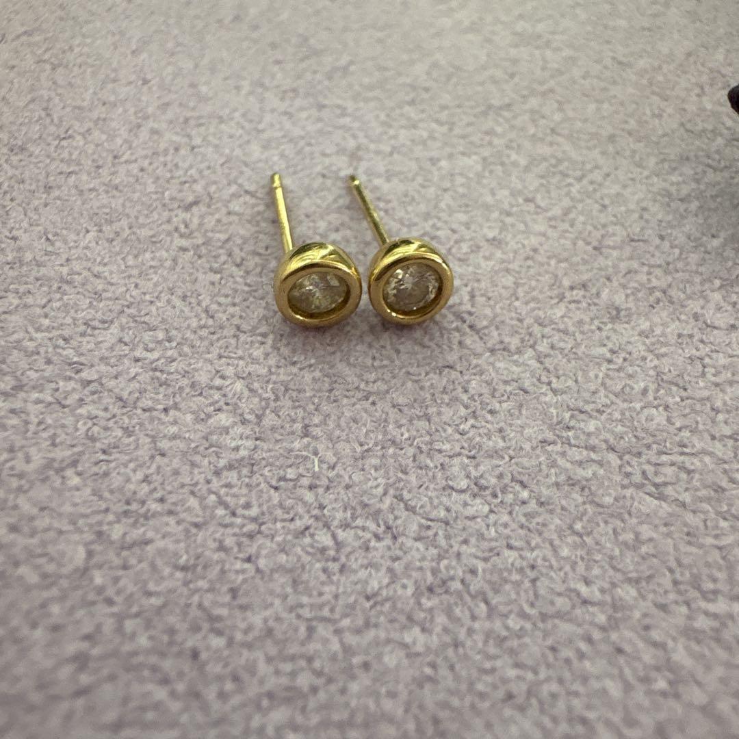 週末値下げ❣️ジュエリーツツミ18K 一粒ダイヤモンドピアス　合計0.14カラット