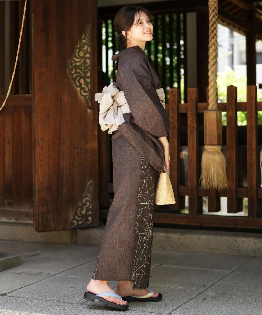 ◆最高品質和歌山染め日本生地◆こげ茶の変わり袖モダン蜘蛛の巣浴衣◆変わり織り◆