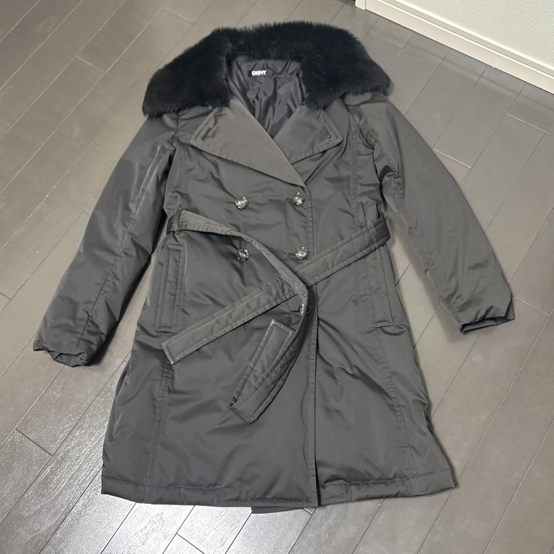 卍 DKNY