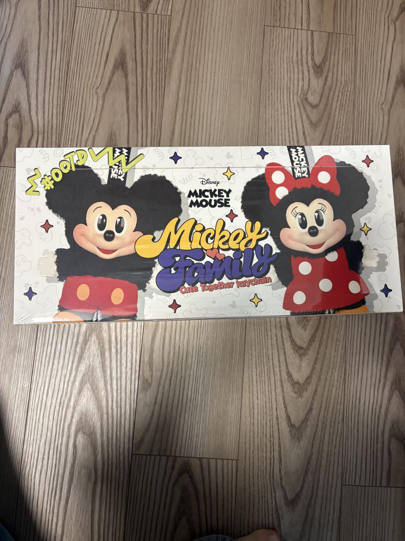ポップマート ディズニー ドナルド デイジー ぬいぐるみキー