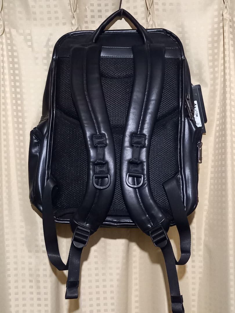 TUMI ブラック リュックALPHA 3 TUMI ブラック リュックALPHA 3