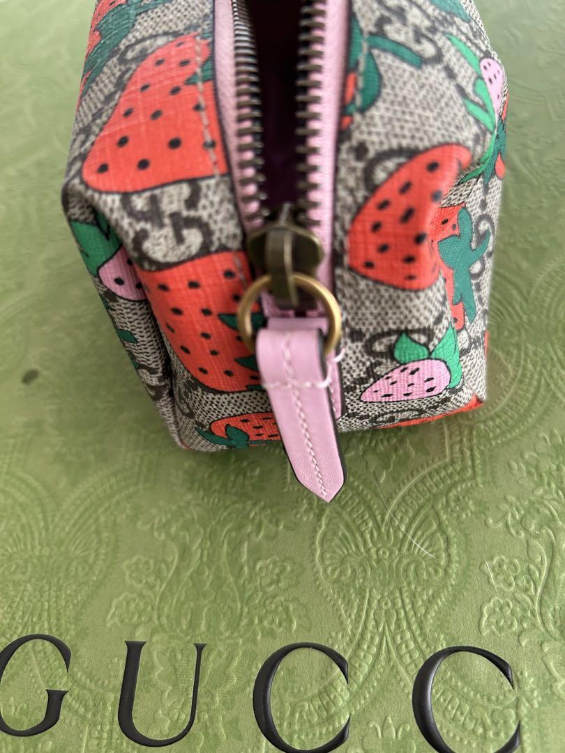 グッチ　GUCCI いちごポーチ 1017003549602-1.jpg