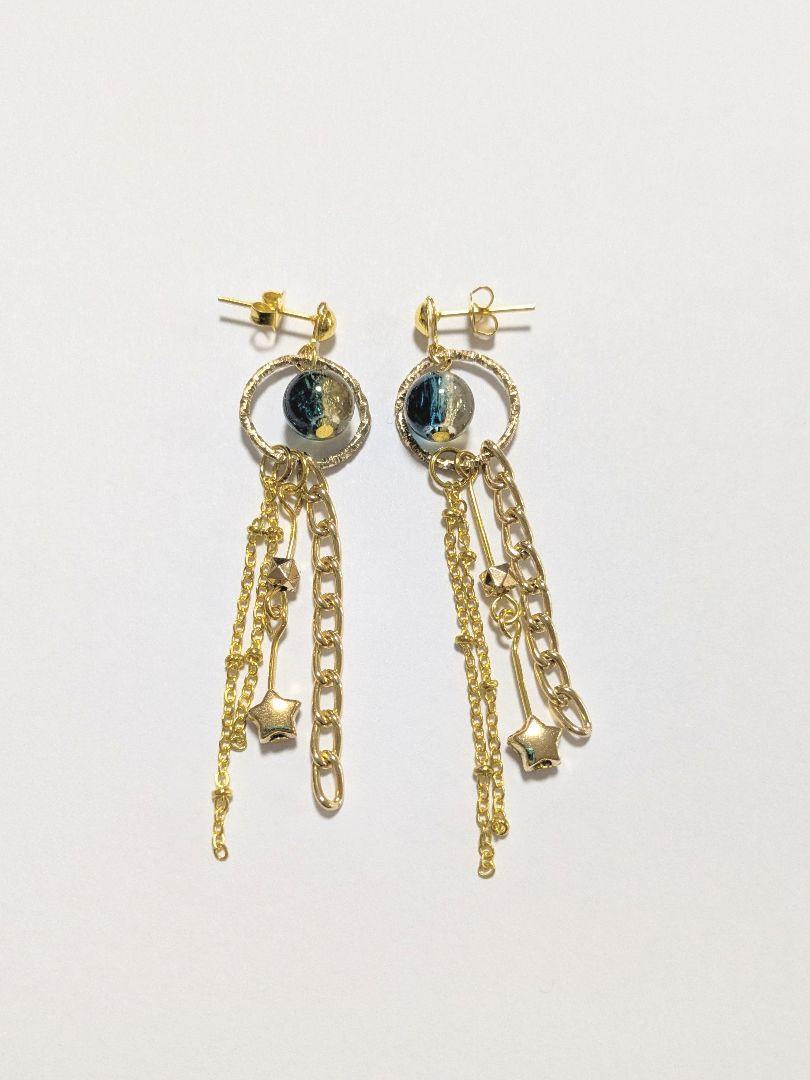 ハンドメイド】ピアス① - メルカリ
