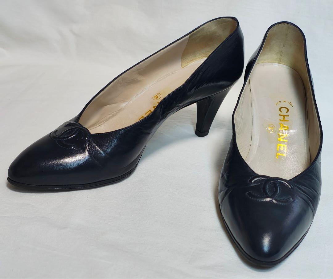 CHANEL（シャネル）ヴィンテージ ココマーク レザーヒールパンプス