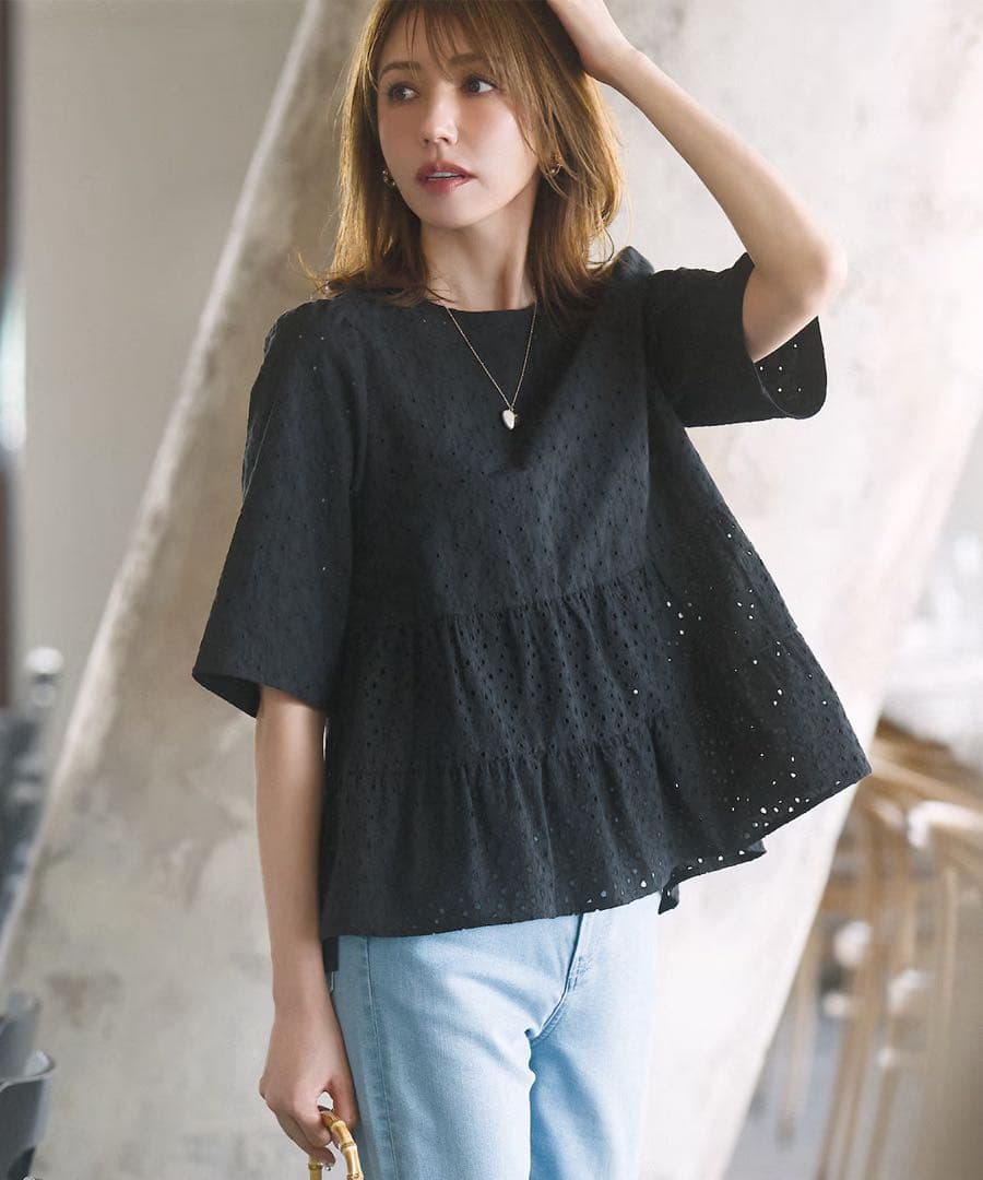 組曲　エンブロイダリーレースフリル ブラウス