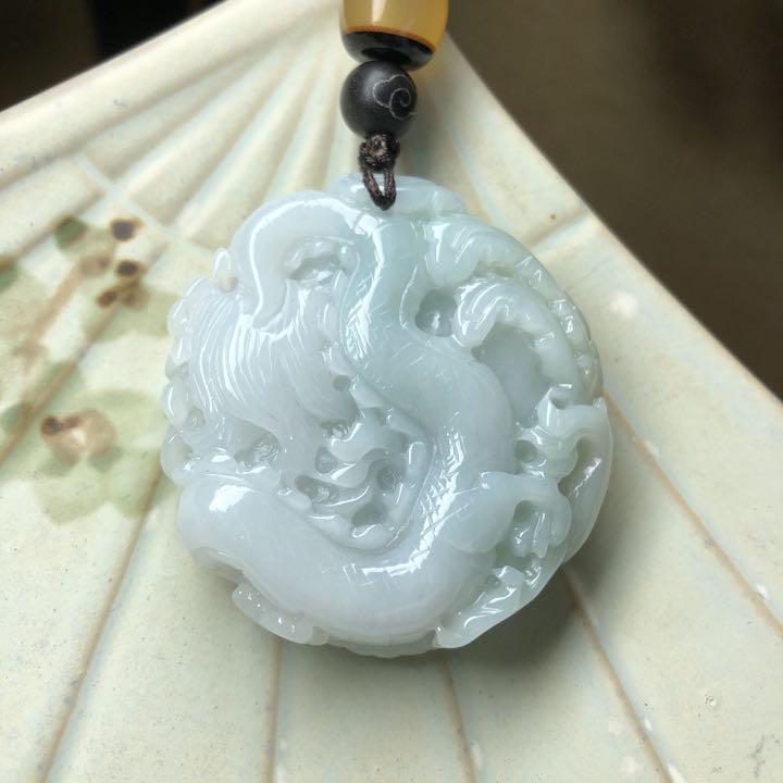 本翡翠 龍神 ネックレス 新品 0250 - メルカリ