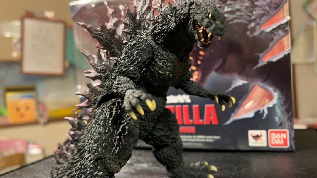 モンスターアーツ　ミレニアムゴジラ