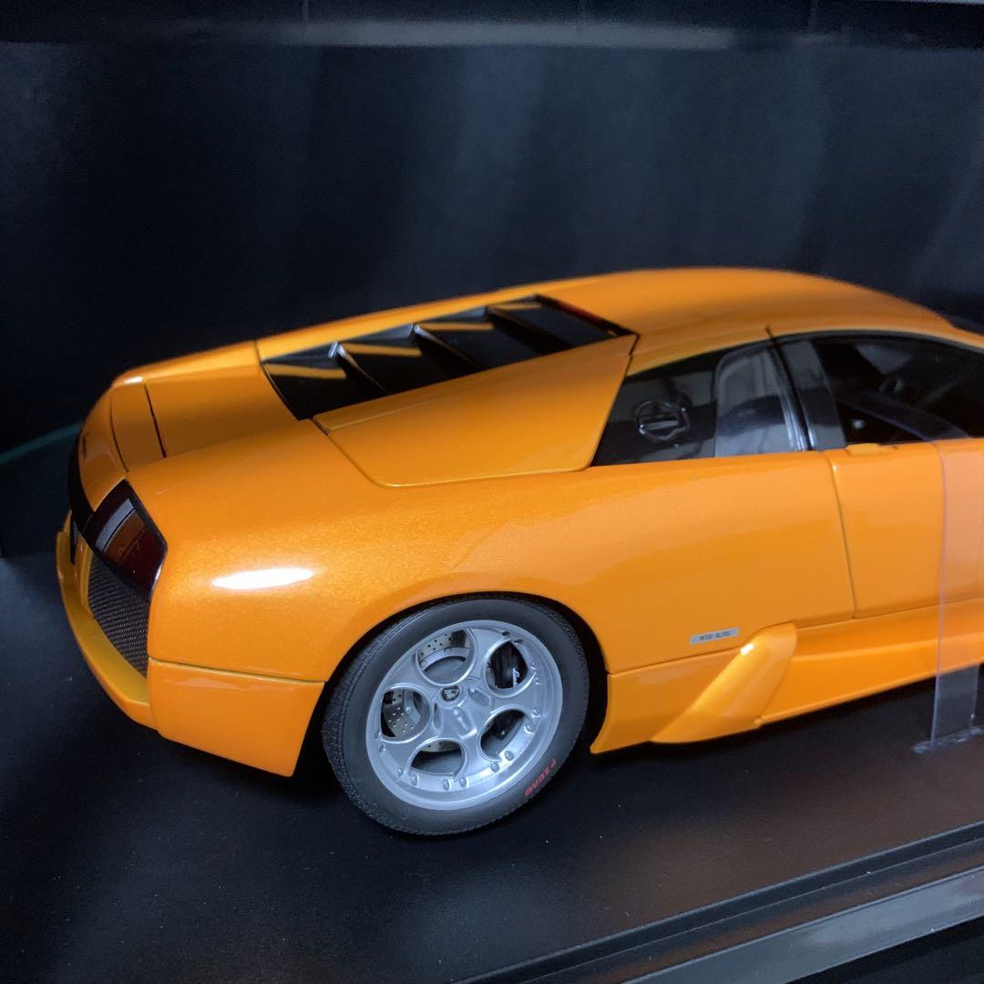 Autoart オートアート 1/18 38010 ランボルギーニ ムルシエラゴ
