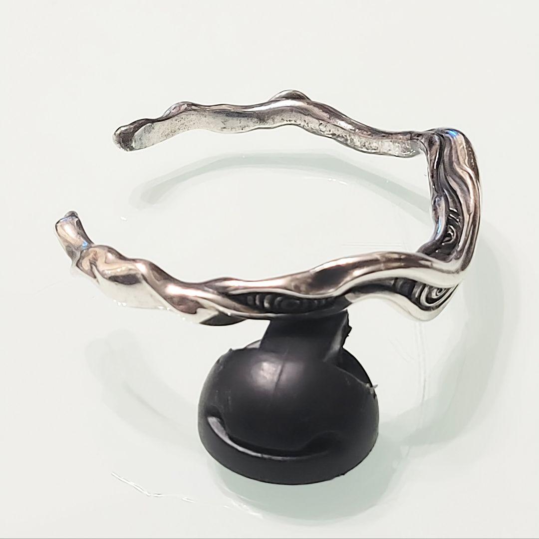 美品‼️ 未使用品に近い‼️ avatara バングル