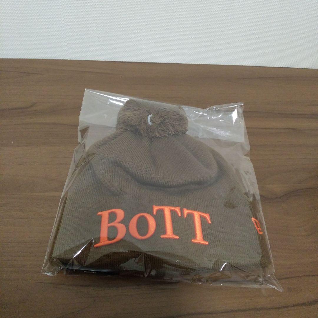 BoTT×NEW ERA Pon Pon Basic Cuff Knit
