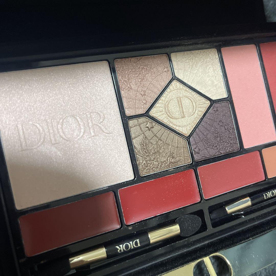 Dior アイシャドウパレット クリスマスコフレ 2022 ディオール×クリスマスコフレ2022】大人気「サンク クルール