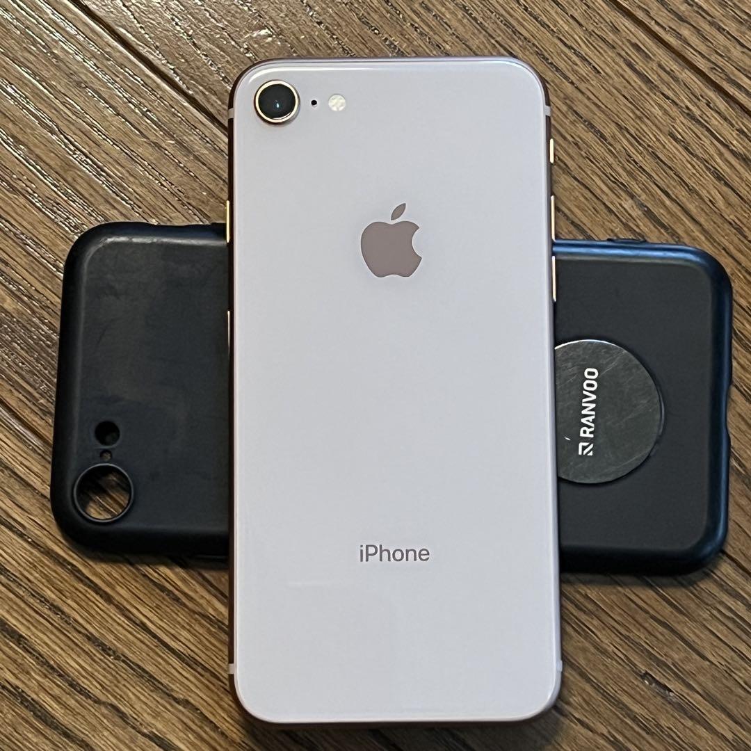 Apple iPhone8本体　ゴールド Apple iPhone 8 ゴールド 本体