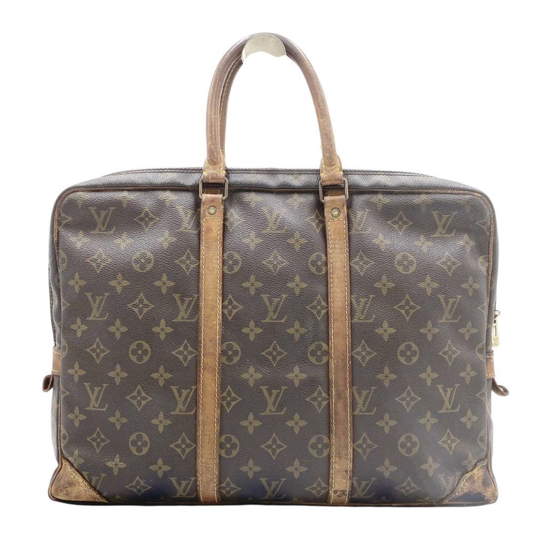 LOUIS VUITTON ポルトドキュマン・ヴォワヤージュ M40226
