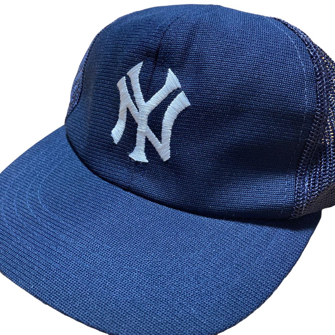 上品な VINTAGE 80s New York YANKEES MESH CAP 帽子