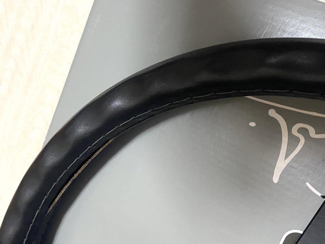 【NARDI】レザーステアリング　36Φ 【ナルディ】即決大歓迎