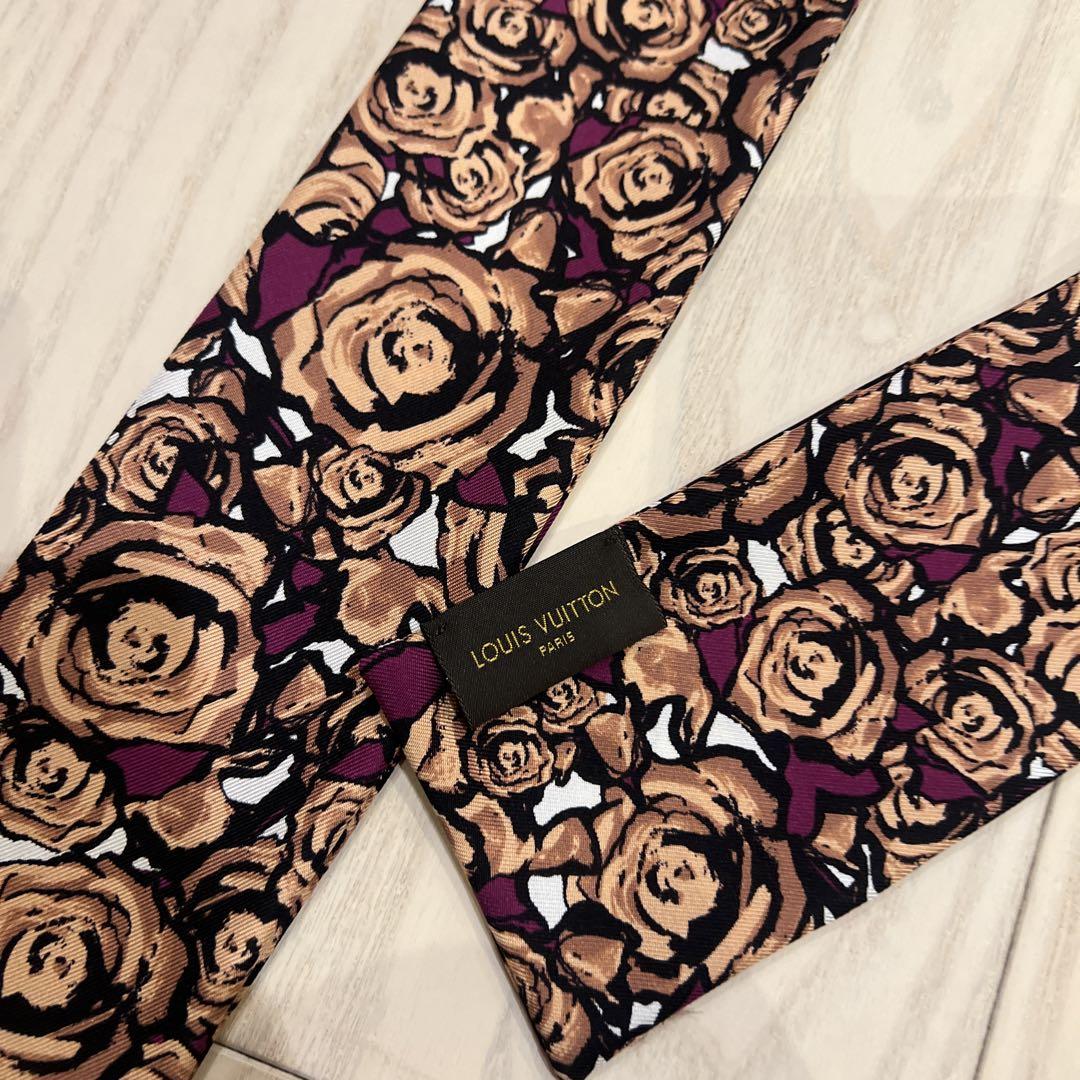 【希少・海外限定色】LOUIS VUITTON★Monogram Flowers スカーフ 希少・海外限定色】LOUIS VUITTON☆Monogram Flowers スカーフ
