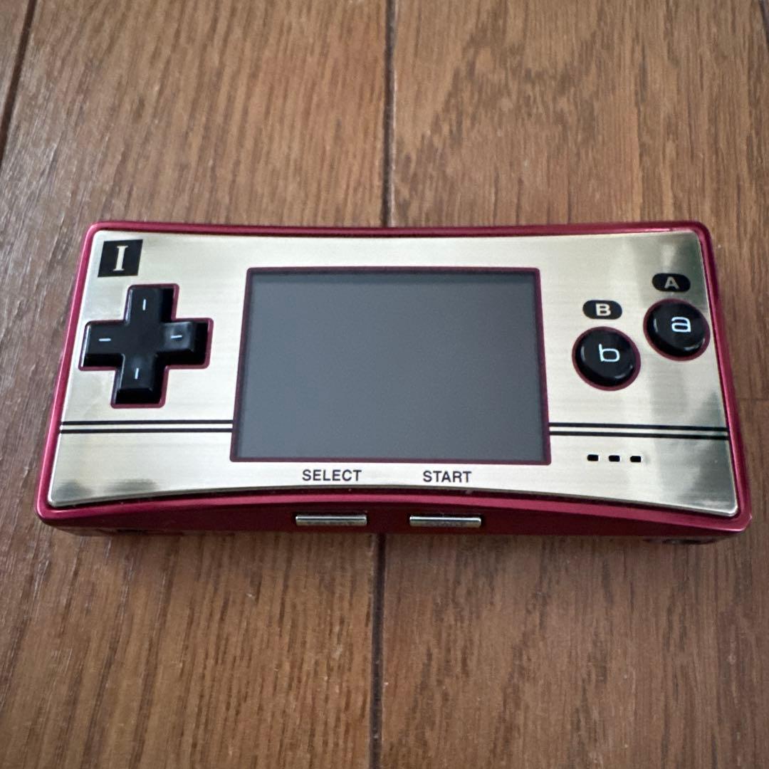 【超美品】ゲームボーイミクロ【充電器➕おまけソフト2本】