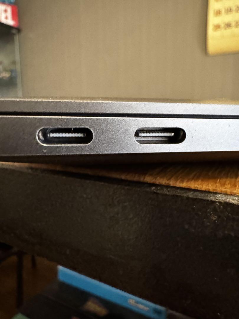 Macbook air 2020 i5 メモリ16GB SSD512GB
