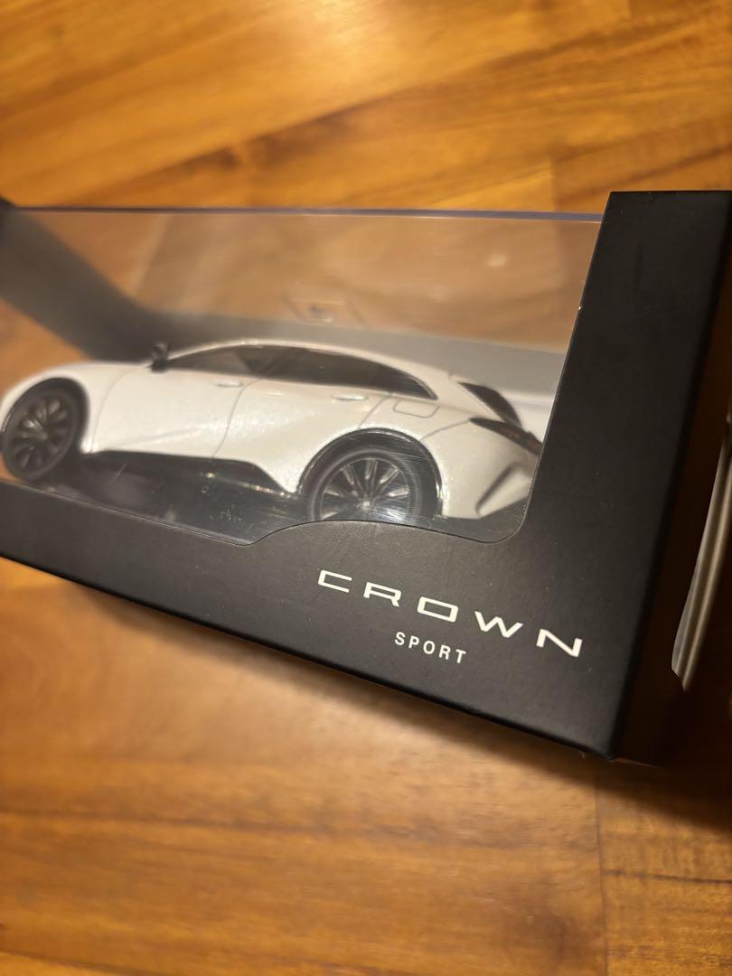 CROWN SPORT クラウンスポーツ　ミニカー 1/30ダイキャスト製
