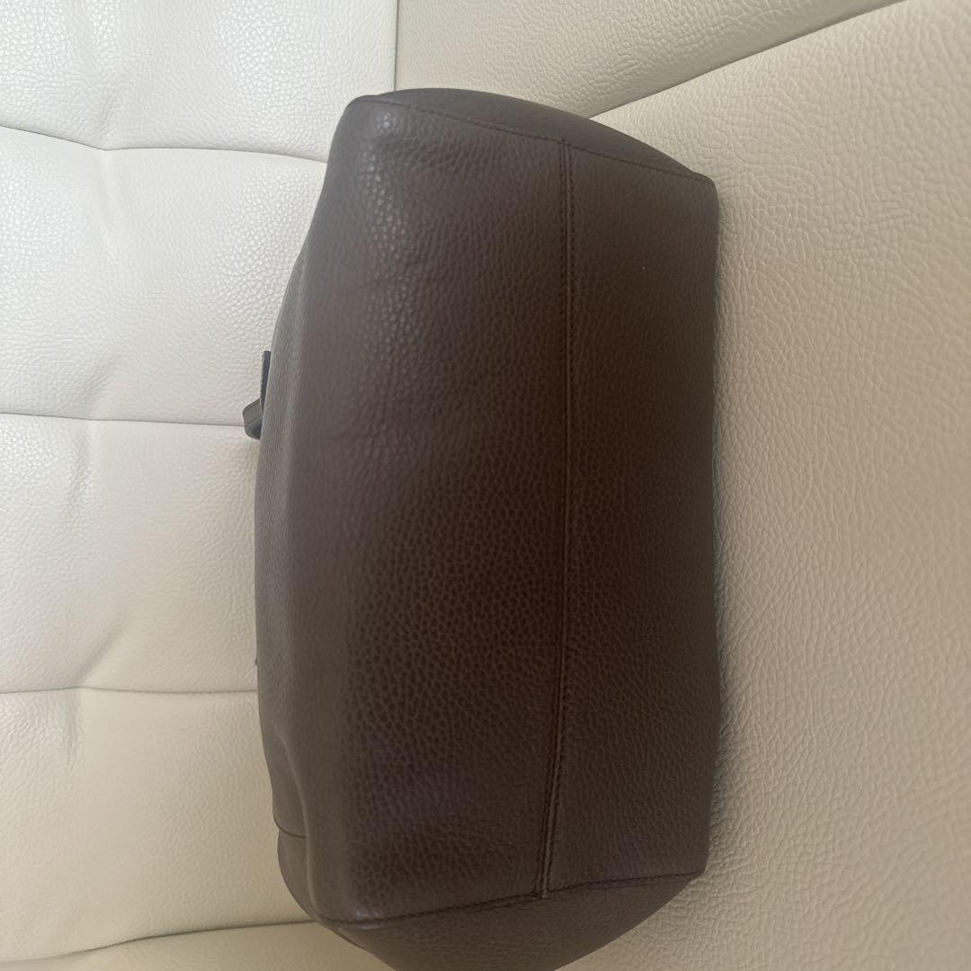 Gucci ブラウンレザーバッグ