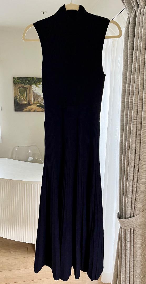 ワンピース ERIE TAHARI