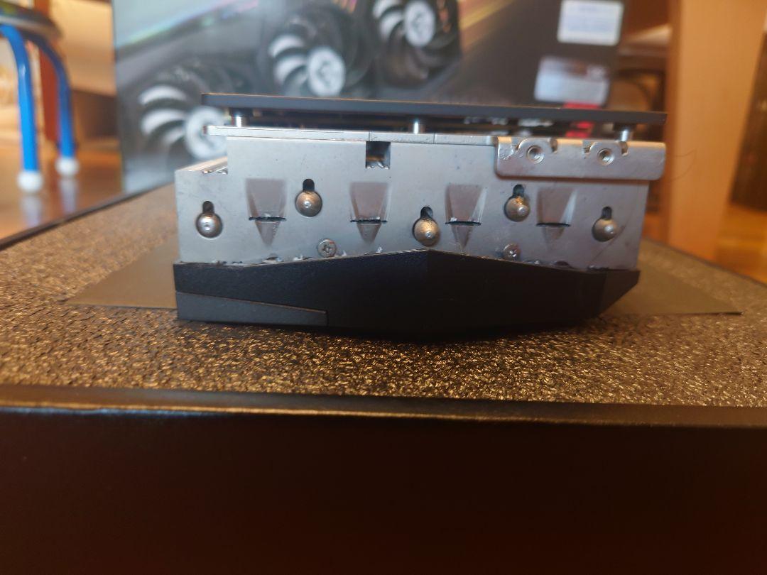 グラフィックボード・グラボ・ビデオカード msi RTX3070 gaming x trio
