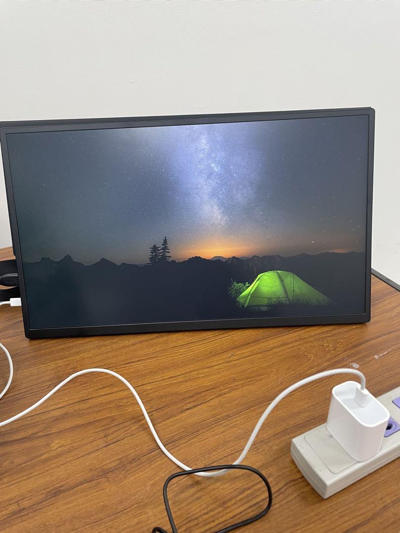 モバイルモニター　ディスプレイ100Hz 18.5インチ