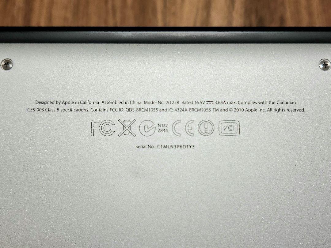 MacBook本体 MacBook Pro (13-inch, Mid 2012)