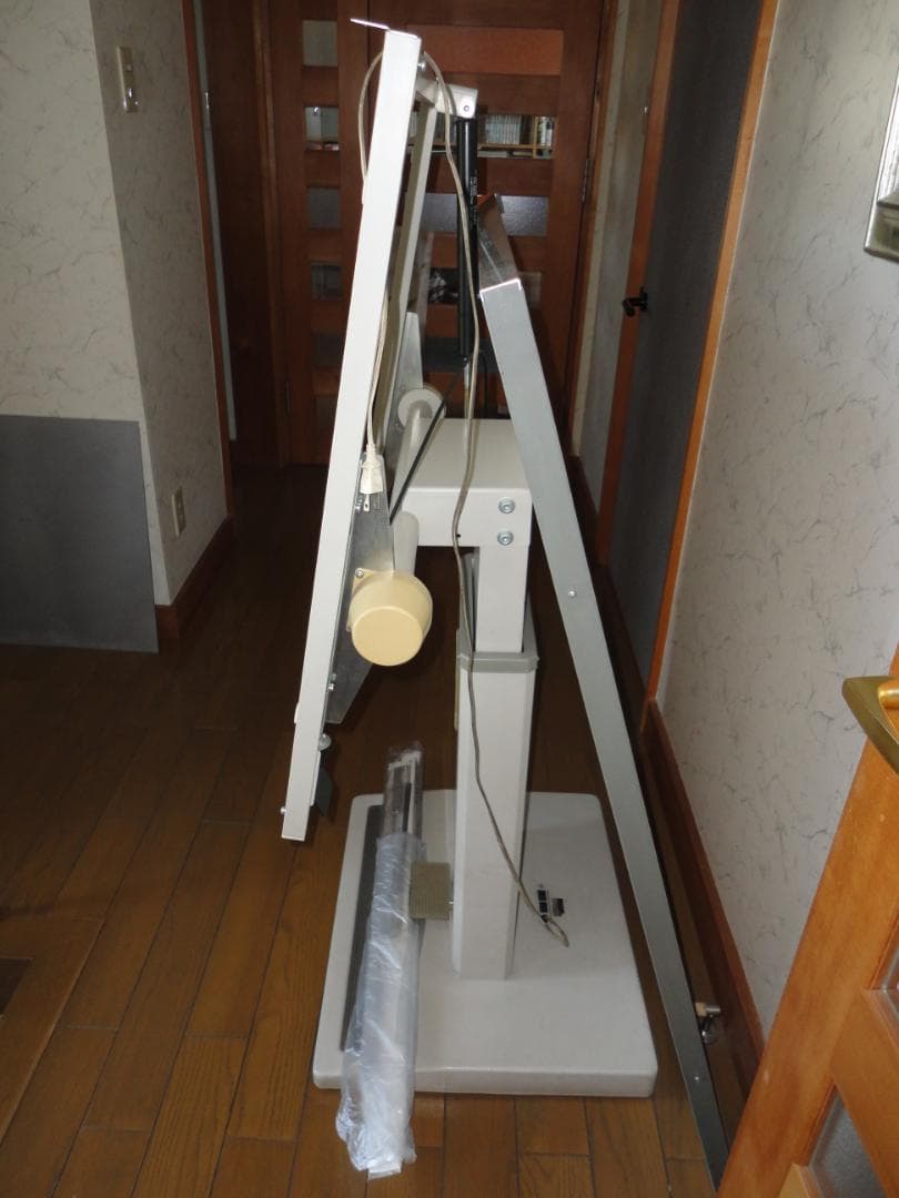 UCHIDA 製図台ドラフター A1版 油圧(勾配・上下共) | www.gamescaxas.com