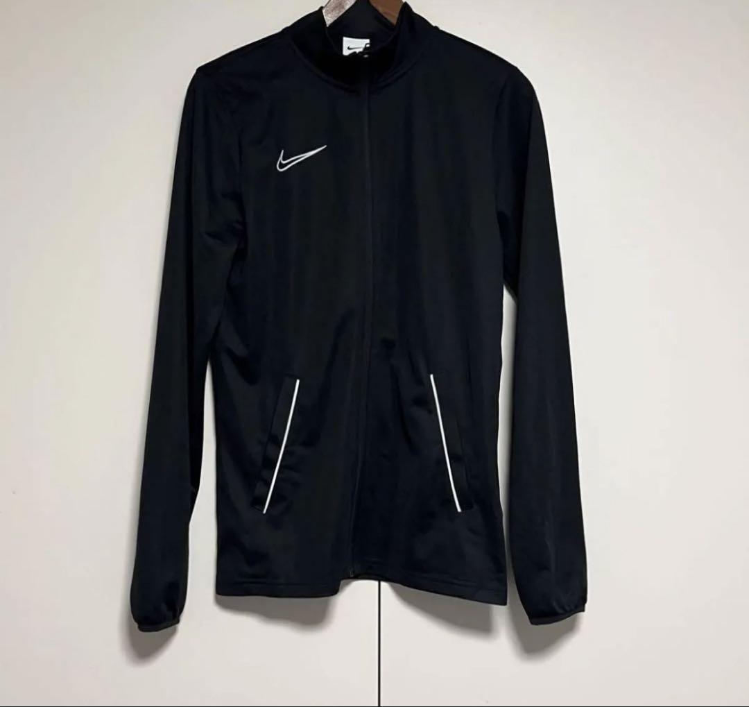 注文割引 美品】NIKE セットアップ ランニング ジャージ ブラック 長袖 ウォーキング・ランニングウェア