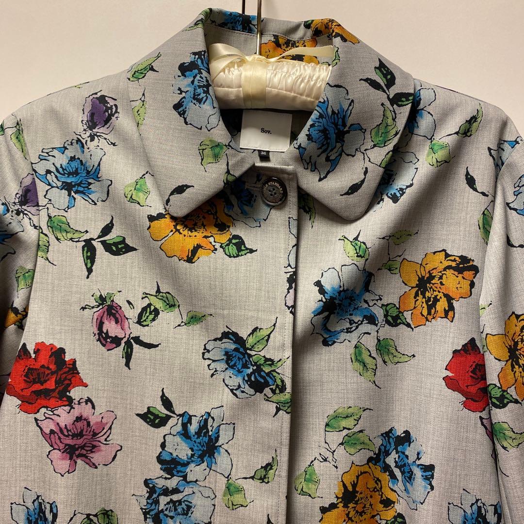 新品[ダブルスタンダードクロージング] フラワープリントステンカラーコート