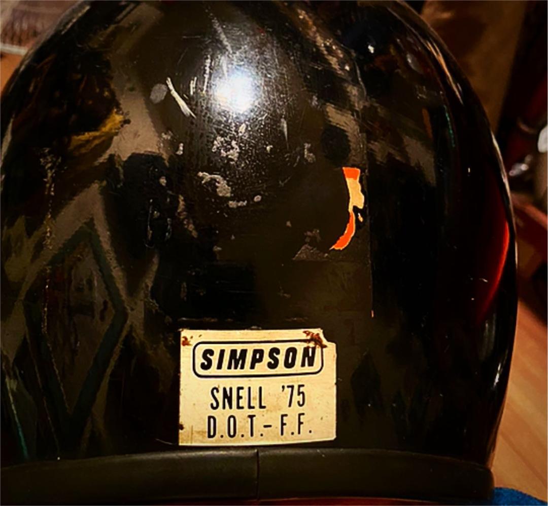 シンプソン　M50 1975 ビンテージ　ヘルメット 　イエロー　超希少 ベストセラー 商品自動車・オートバイ - 希少 ビンテージ 1975 Simpson