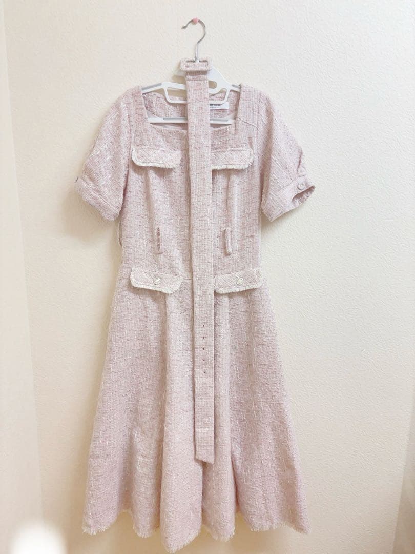 Her lip to Classic Tweed Belted Dress SS Herlipto