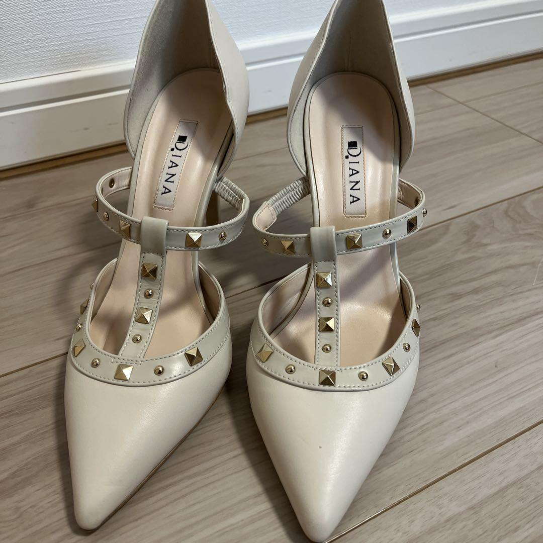 極美品 【DIANA】 パンプス （22.5㌢） スエード ポインテッド
