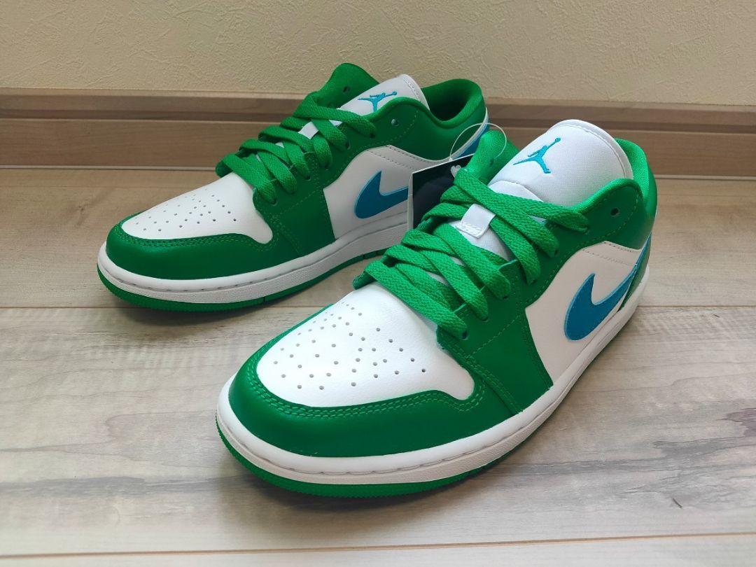 24.5cm NIKE WMNS AIR JORDAN 1 LOW  白 緑