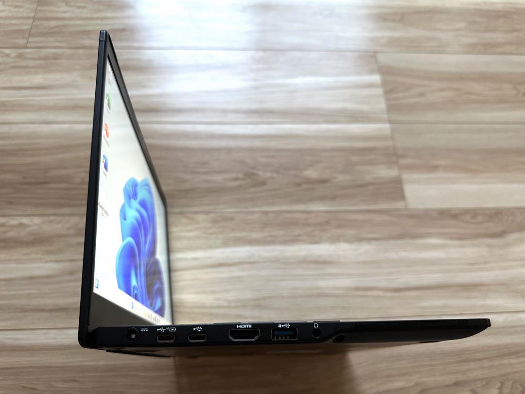 2019年12月モデル第8世代 SSD256搭載！LIFEBOOK U939/B