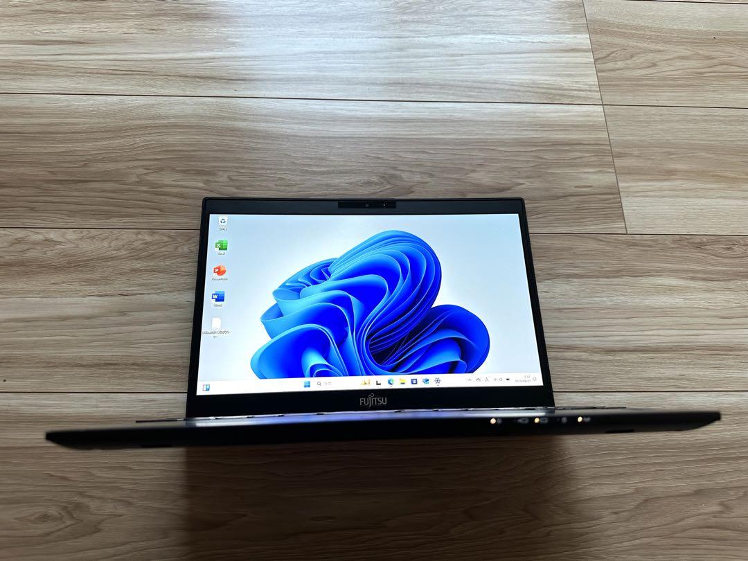 2019年12月モデル第8世代 SSD256搭載！LIFEBOOK U939/B