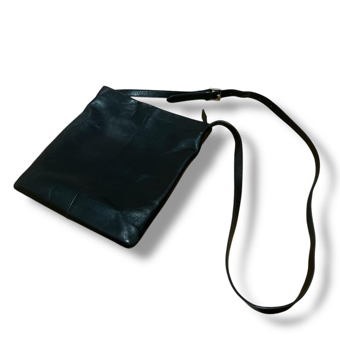 美品 agnes b. ショルダーバッグ サコッシュ レザー ブラック 斜め掛け balifitnesscenter.com