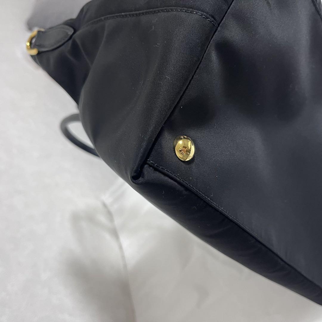 PRADA ブラック ナイロン ハンドバッグ