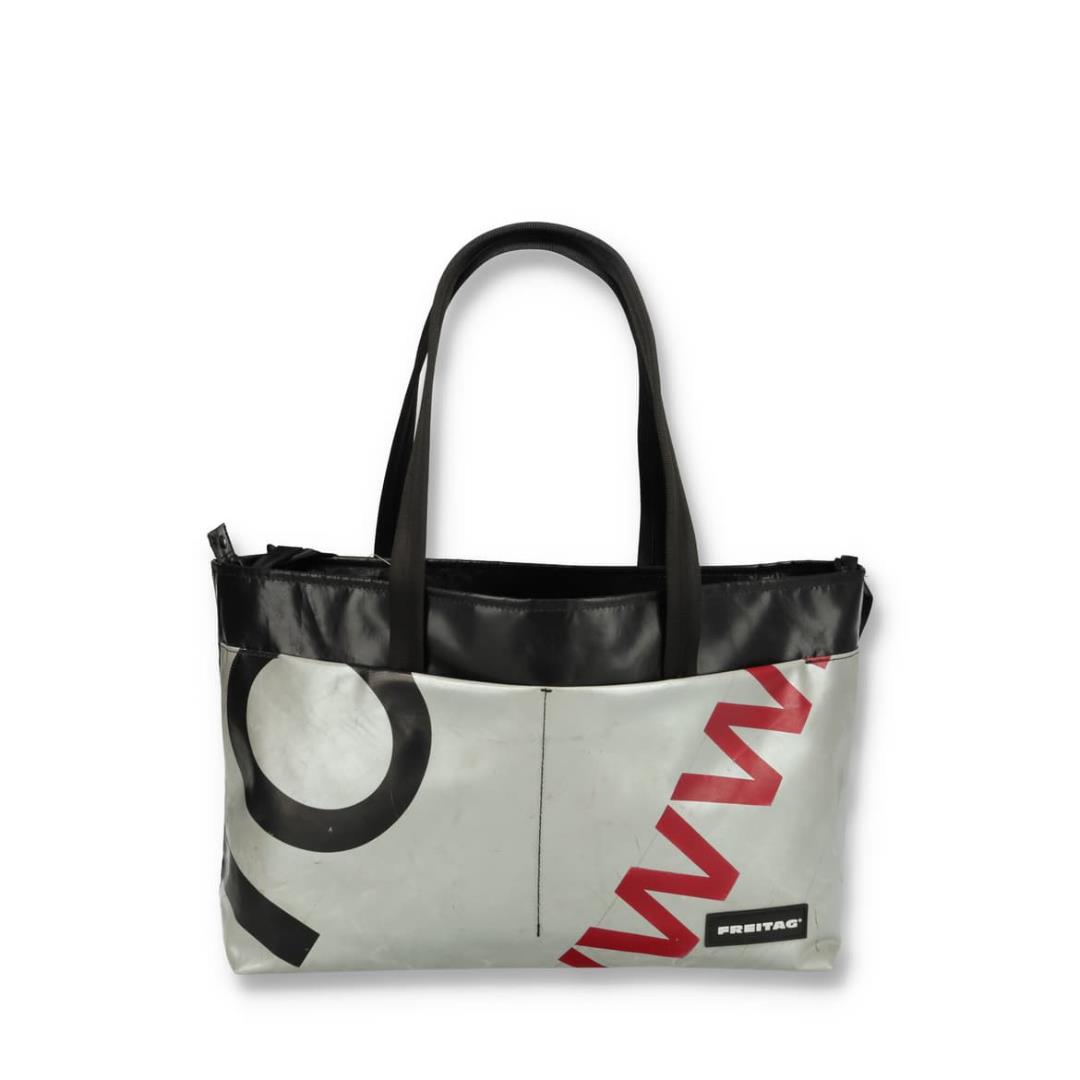 はなまるこ様専用 FREITAG F560 STERLING ブラック×シルバー y1Z79-m74828334926 高品質安い