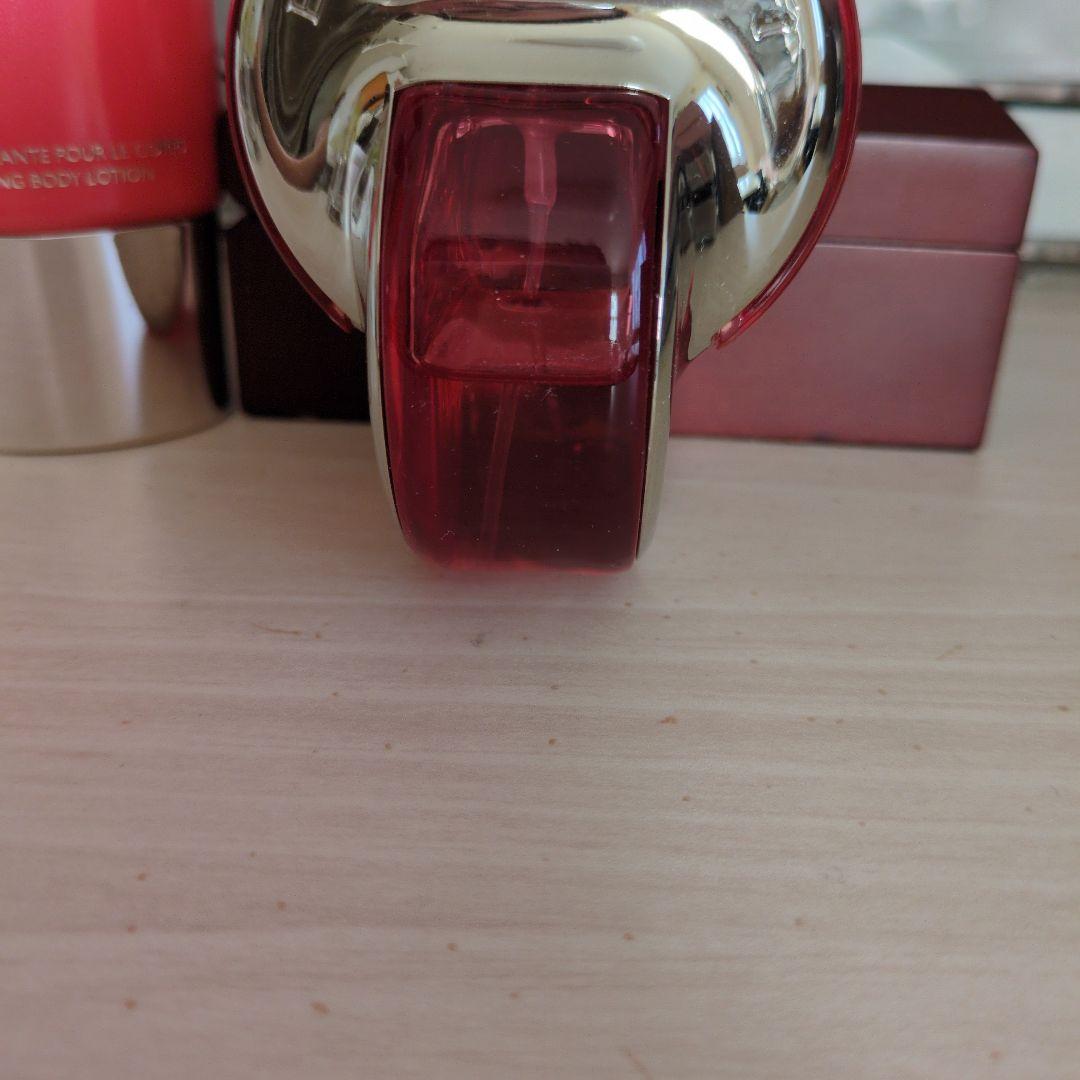 BVLGARI Omnia Coral ボディローション 100ml＆香水