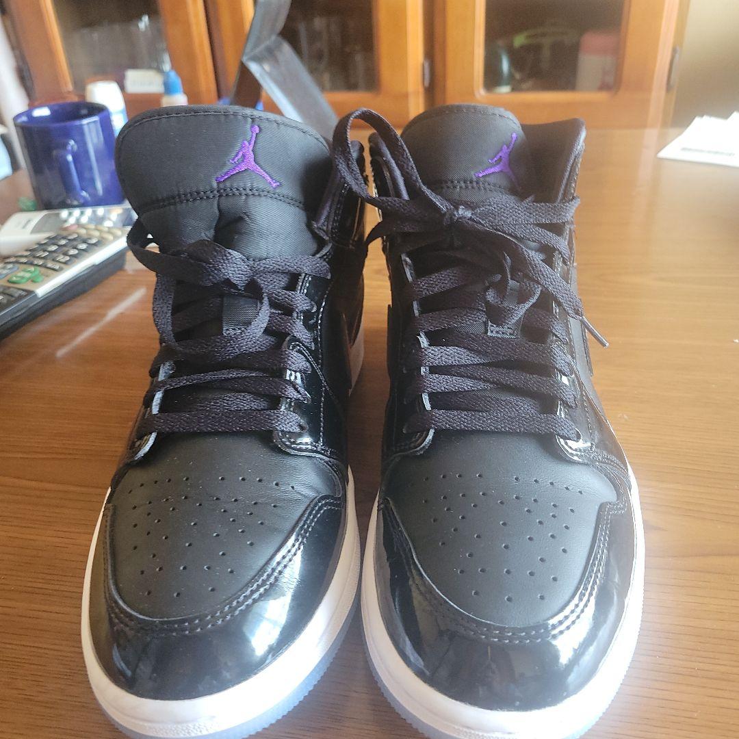 NIKE/AIR-JORDAN-1MID-SE