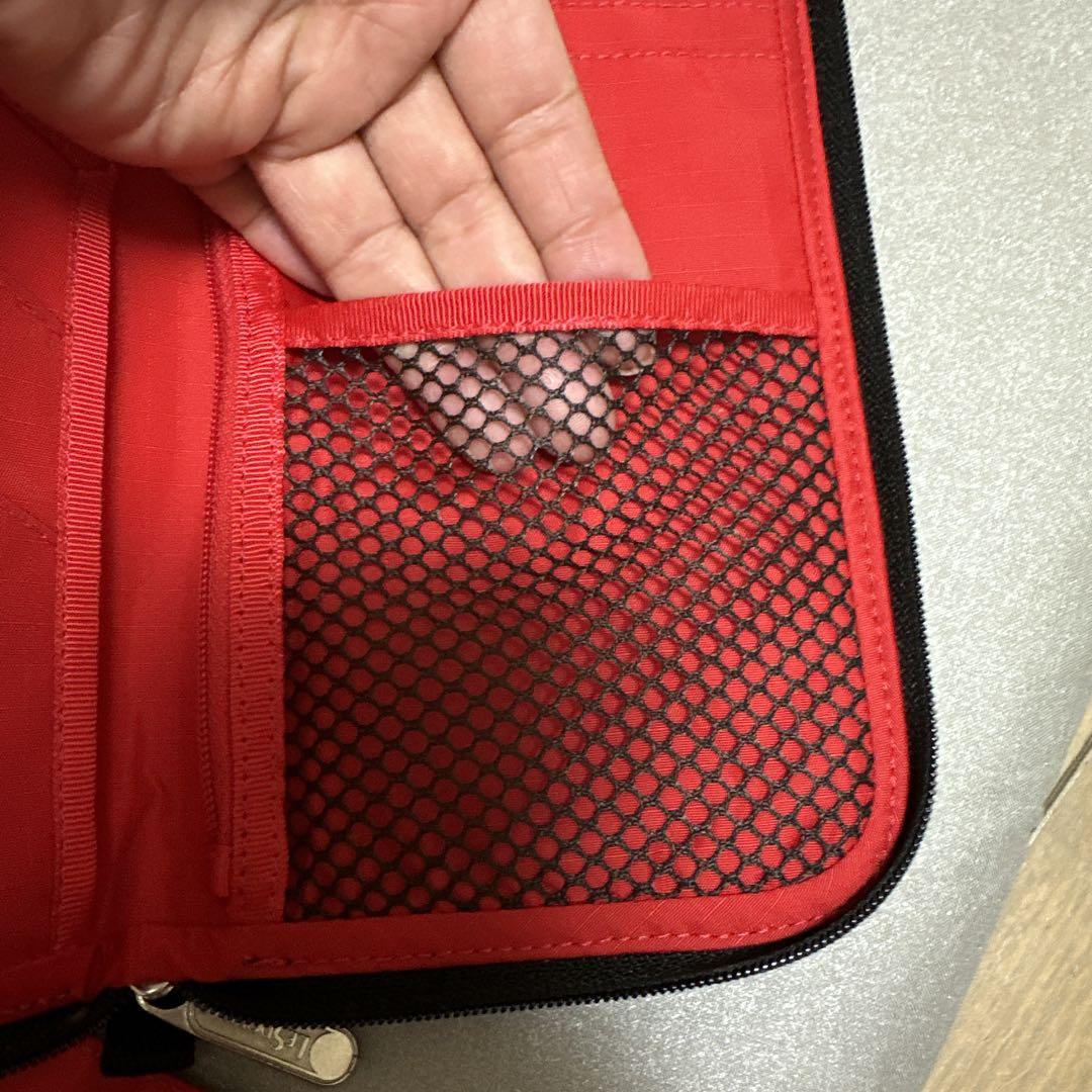 更にお値下げLeSportsac/MULTI PASSPORT WALLET
